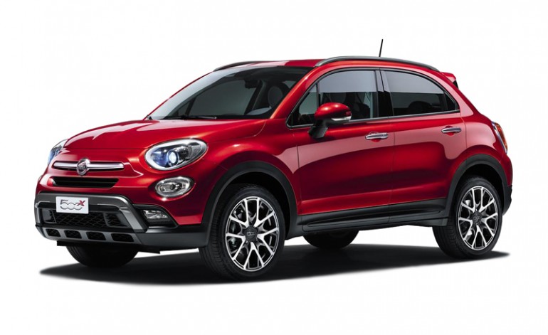 Fiat connaît un succès avec les nouvelles versions de 500 X